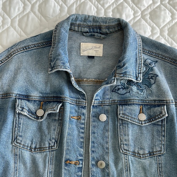 Universal Thread Denim Jacket - Picture 3 of 5